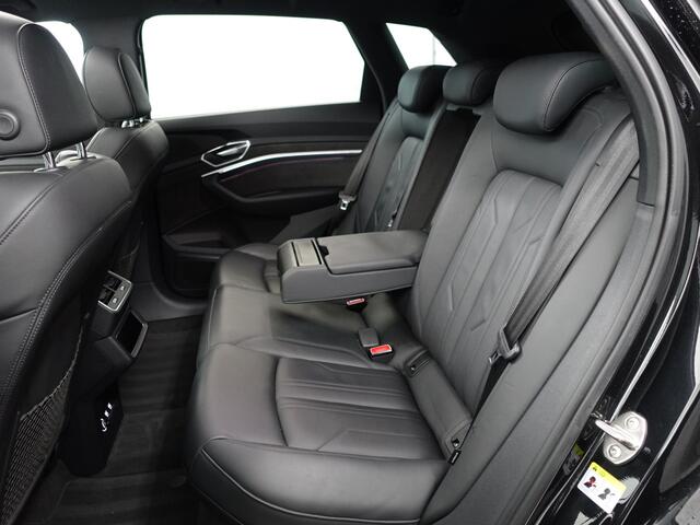 Audi E-Tron 55 quattro advanced Pro Line Plus 95 kWh- SOH 92%, Panoramadak, Luchtvering, Sfeerverlichting, Head Up, 360 Camera, Carplay