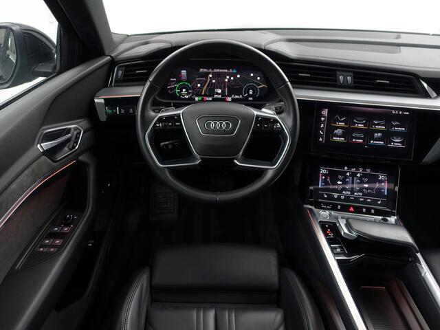 Audi E-Tron 55 quattro advanced Pro Line Plus 95 kWh- SOH 92%, Panoramadak, Luchtvering, Sfeerverlichting, Head Up, 360 Camera, Carplay