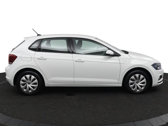 Volkswagen Polo 1.0 TSI Comfortline | Camera | CarPlay |