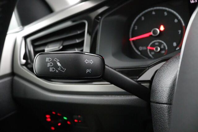 Volkswagen Polo 1.0 TSI Comfortline | Camera | CarPlay |