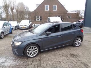 SEAT IBIZA 1.0 TSI FR Business Intense Ecc,camera, PDC, Navigatie, carplay/android auto