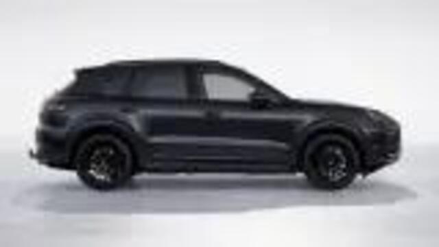 Porsche Cayenne E-Hybrid Black Edition