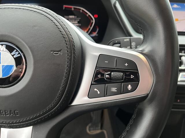 BMW 1-Serie 118i Business Edition | DEALER OH | CARPLAY | CLIMA | CRUISE | NAVI | PDC V&A | VIRTUAL COCKPIT