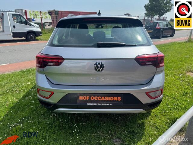 Volkswagen T-ROC 1.5 TSI STYLE AUTOMAAT/CARPLAY/CRUISECONTR.