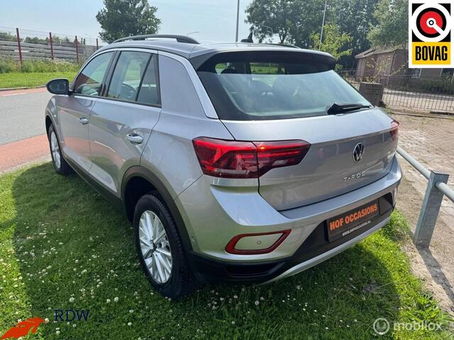 Volkswagen T-ROC 1.5 TSI STYLE AUTOMAAT/CARPLAY/CRUISECONTR.