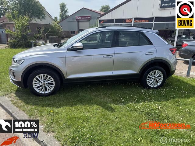 Volkswagen T-ROC 1.5 TSI STYLE AUTOMAAT/CARPLAY/CRUISECONTR.