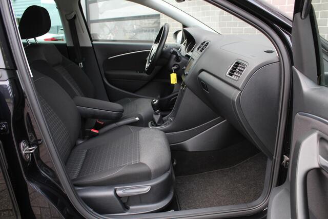 Volkswagen Polo 1.2 TSI Edition R / Navigatie / Clima / N.A.P.