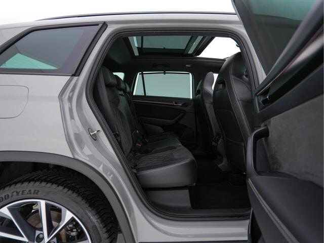 Skoda Kodiaq 1.5 TSI Sportline Business INCL-BTW Aut. PANO | LEATHER-MICROFIBRE | FULL-LED | MEMORY-PACK | DIGI-COCKPIT | NAVI-FULLMAP | CAMERA | DAB+ | AMB