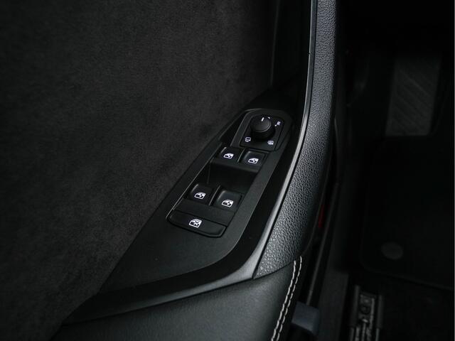 Skoda Kodiaq 1.5 TSI Sportline Business INCL-BTW Aut. PANO | LEATHER-MICROFIBRE | FULL-LED | MEMORY-PACK | DIGI-COCKPIT | NAVI-FULLMAP | CAMERA | DAB+ | AMB