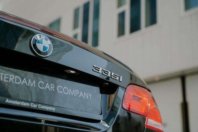 BMW 3-Serie Cabrio 335i High Executive youngtimer