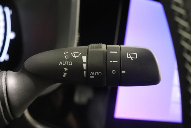 Toyota Aygo X Hybrid 115 GR Sport, JBL, Stoelverwarming, Sensoren, Apple Carplay/Android Auto, Inruilpremie �1.500,-