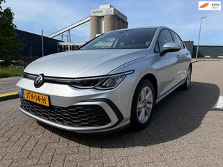 VOLKSWAGEN GOLF 1.5 eTSI Business_150 PK_CAMERA_CarPLAY_NETTE_AUTO_