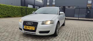 AUDI A3 SPORTBACK 2.0 FSI Attraction