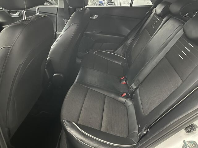 KIA RIO 1.0 TGDI GT-Line , Stoel en Stuurverwarming, Apple Carplay/Android Auto, Keyless Entry, Achteruitrij Camera, Klimaatcontrole