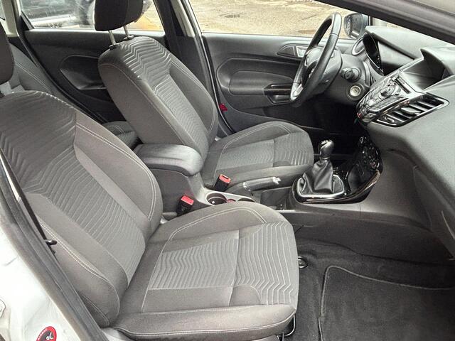 Ford Fiesta 1.0 EcoBoost Titanium / Airco / Goed onderhouden