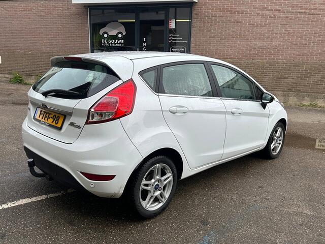 Ford Fiesta 1.0 EcoBoost Titanium / Airco / Goed onderhouden