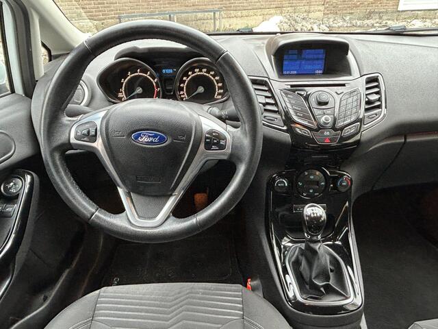 Ford Fiesta 1.0 EcoBoost Titanium / Airco / Goed onderhouden