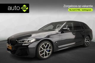 BMW 5-SERIE Touring 540d xDrive M-Sportpakket / Trekhaak / Panoramadak / Standkachel / Harman-Kardon / Head-up / Active cruise / Alu wielen 19 inch