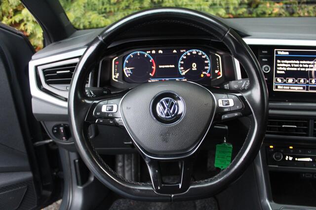 Volkswagen Polo 1.0 TSI Comfortline Business 95PK | Navigatie | Navigatie | Parkeersensoren | Cruise Control