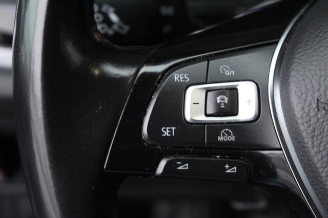 Volkswagen Polo 1.0 TSI Comfortline Business 95PK | Navigatie | Navigatie | Parkeersensoren | Cruise Control