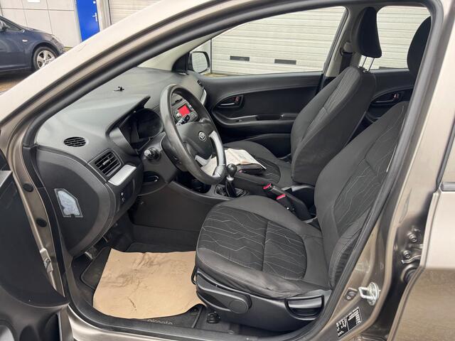 KIA Picanto 1.2 CVVT Comfort Pack Airco, LED, Trekhaak