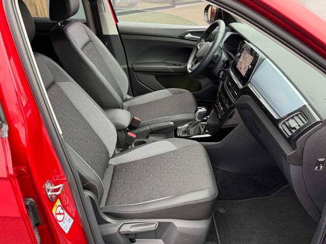 Volkswagen T-Cross 1.0 TSI 115pk DSG Goal | Trekhaak | Camera | 4-season | Navigatie | Rijklaar incl. garantie