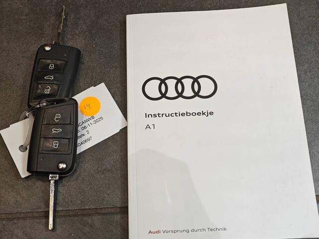 Audi A1 Sportback 25 TFSI epic lmv | stuurbediening