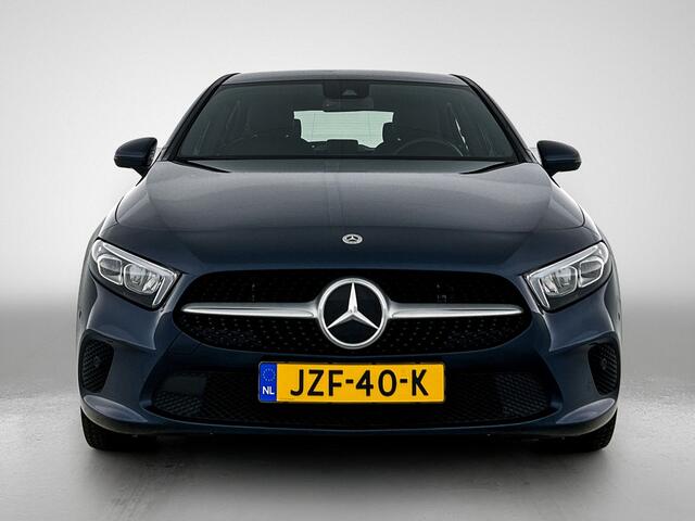 Mercedes-Benz A-Klasse 250 e Plug-In Hybride | Ledkoplampen | Stoelverwarming | Cruise control | Achteruitrijcamera | Inclusief 24 maanden MB Certified garantie voo