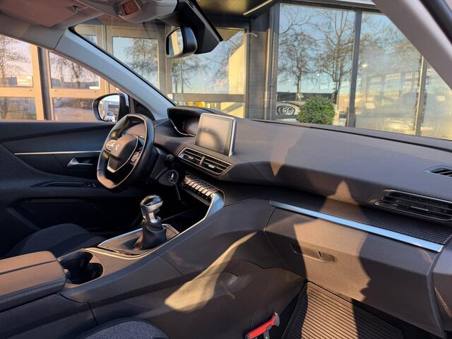 Peugeot 3008 1.2 PureTech Crossway Camera|131PK|CruisC.|Stoelverwarming