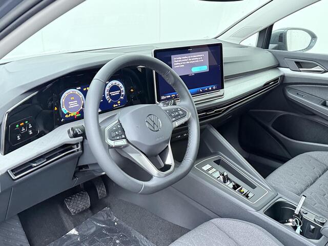 Volkswagen Golf Variant Life Edition 1.5 eTSI 85 kW / 116 PK Variant 7-DSG | Trekhaak wegklapbaar |