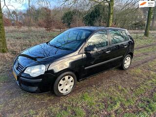 Volkswagen Polo (2002 - 2009)