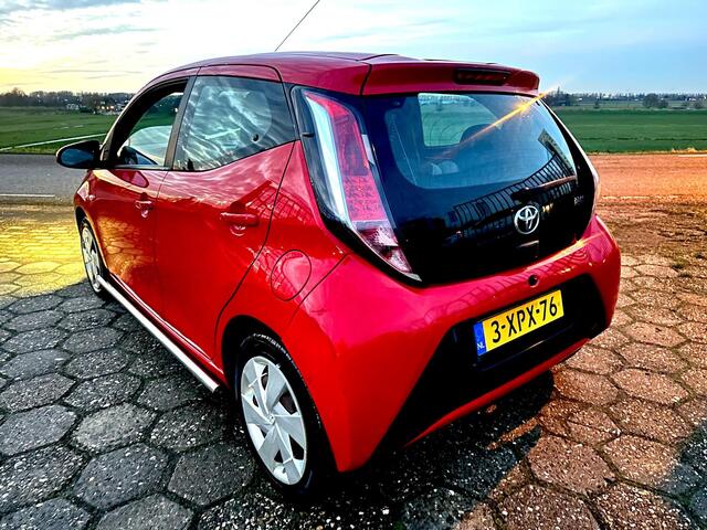 Toyota Aygo 1.0 ACTIE: NU TOT �500 KORTING NAP| 5DRS| E APK| 2e EIGENAAR| ELEK.RAMEN| START&STOP|