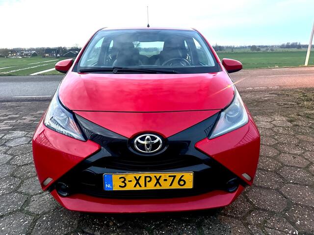 Toyota Aygo 1.0 ACTIE: NU TOT �500 KORTING NAP| 5DRS| E APK| 2e EIGENAAR| ELEK.RAMEN| START&STOP|