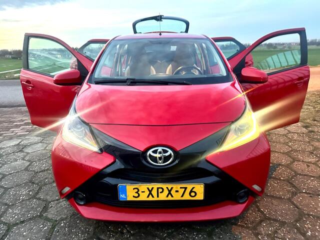 Toyota Aygo 1.0 ACTIE: NU TOT �500 KORTING NAP| 5DRS| E APK| 2e EIGENAAR| ELEK.RAMEN| START&STOP|
