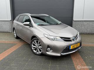 TOYOTA AURIS 1.8 Hybrid Executive