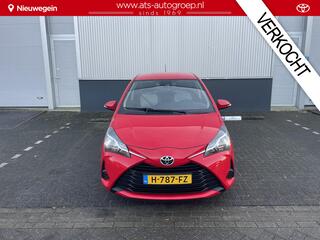 TOYOTA YARIS 1.0 VVT-i Connect | Apple/Android navigatie | LM velgen | Origineel NL en 1e Eigenaar
