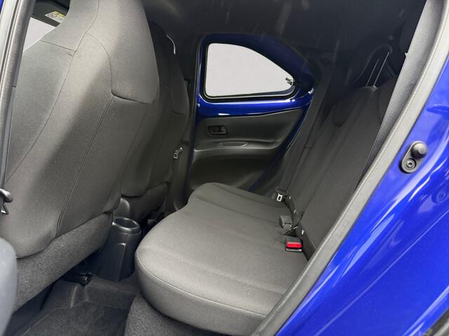 Toyota Aygo X 1.0 VVT-i MT Pulse | Bi-tone | all seasons | Android/Apple Carpl
