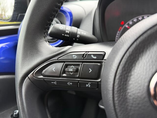Toyota Aygo X 1.0 VVT-i MT Pulse | Bi-tone | all seasons | Android/Apple Carpl