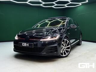 Volkswagen Golf VII