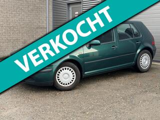 VOLKSWAGEN GOLF 1.9 TDI