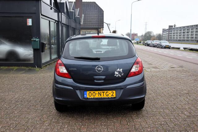 Opel Corsa 1.2-16V Selection Navigatie Carplay Airco