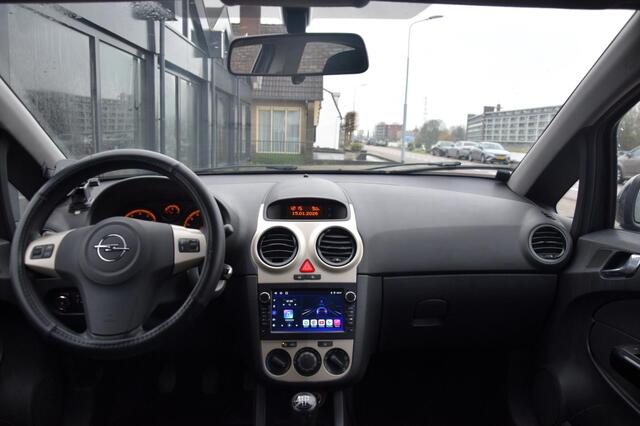 Opel Corsa 1.2-16V Selection Navigatie Carplay Airco