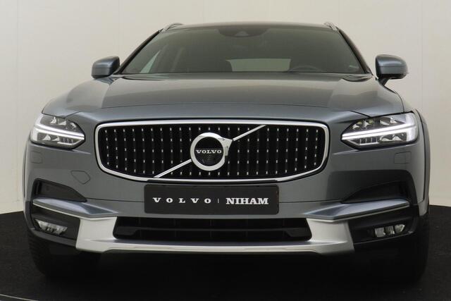 Volvo V90 CROSS COUNTRY T6 PRO -HARMAN/KARDON|LEDER|ADAP.LED|360�CAM|20|STANDKACHEL|ADAP.CRUISE|KEYLESS