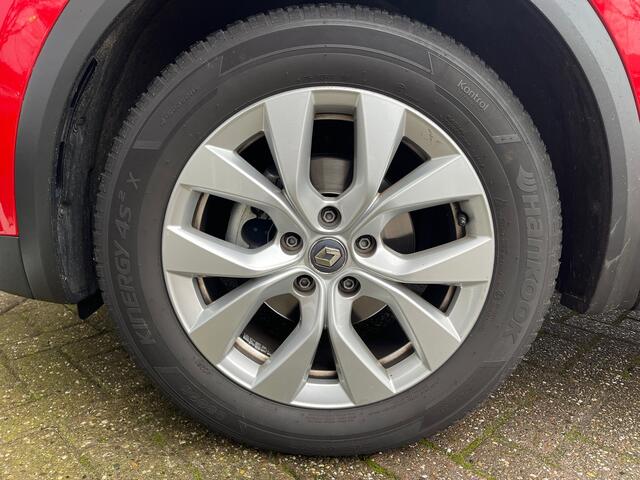 Renault Captur 1.3 TCe 140 Intens |MHEV| Trekhaak |Cruise | Automaat | Clima