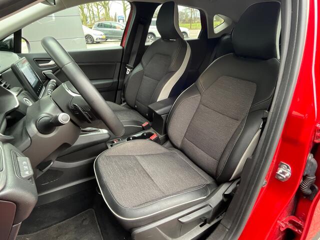Renault Captur 1.3 TCe 140 Intens |MHEV| Trekhaak |Cruise | Automaat | Clima