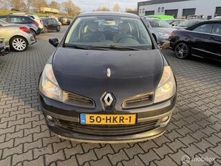Renault Clio (2005 - 2012)