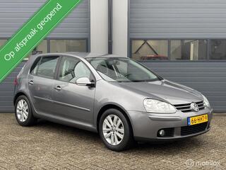 Volkswagen Golf VI