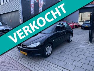 PEUGEOT 206 1.4 XT 2e Eigenaar! Automaat NAP APK 1 Jaar