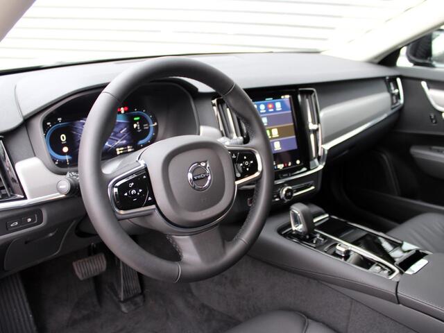 Volvo V90 T6 Recharge AWD Core Bright Trekhaak / Automaat / 360 camera / Privacy glas / Adaptive cruise control / Leder interieur / Google Maps navi