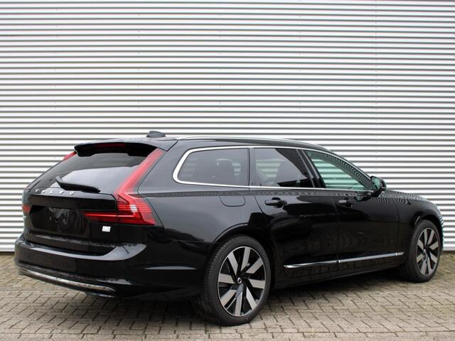 Volvo V90 T6 Recharge AWD Core Bright Trekhaak / Automaat / 360 camera / Privacy glas / Adaptive cruise control / Leder interieur / Google Maps navi